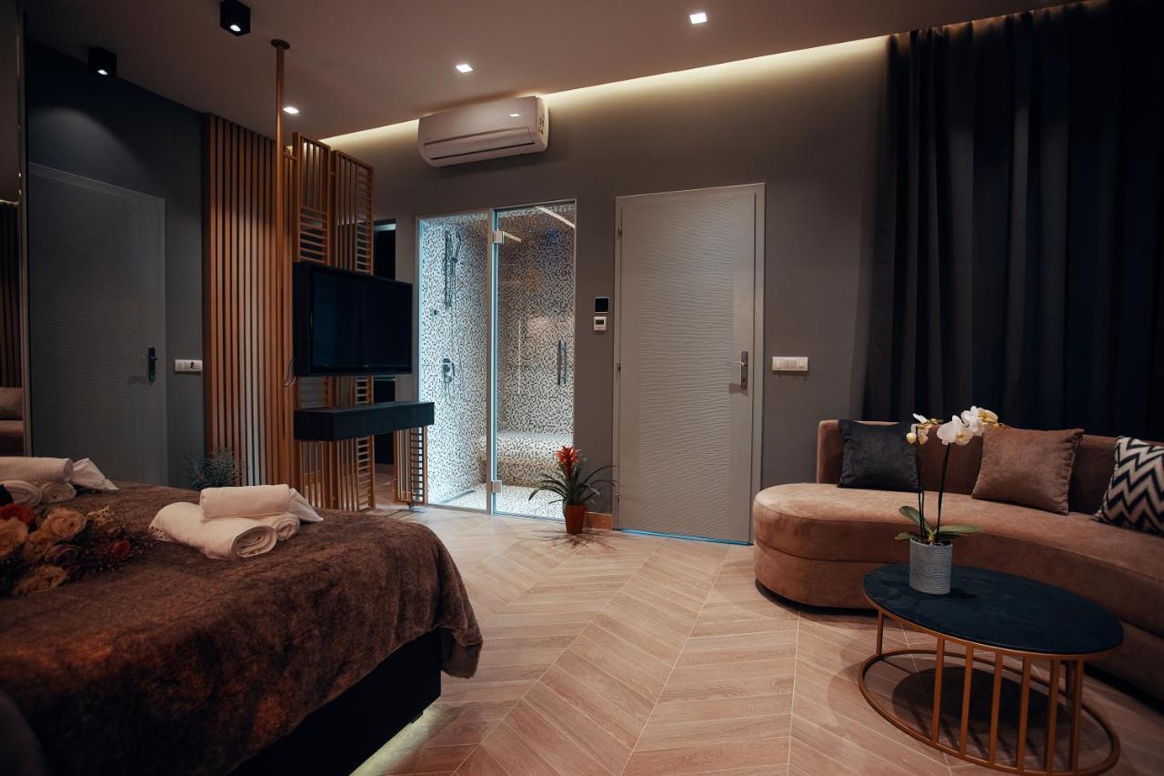 Monza Mirror Apartment Kikinda Εξωτερικό φωτογραφία