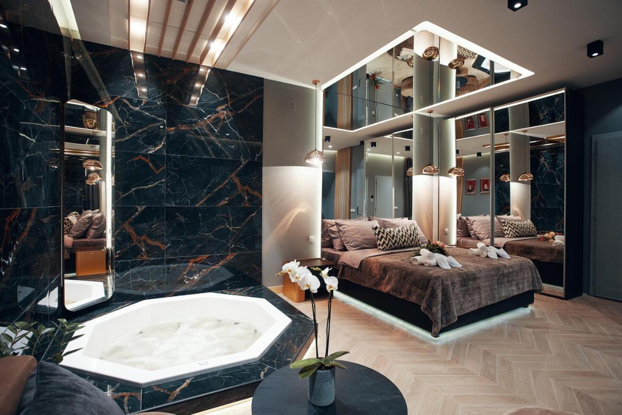 Monza Mirror Apartment Kikinda Εξωτερικό φωτογραφία